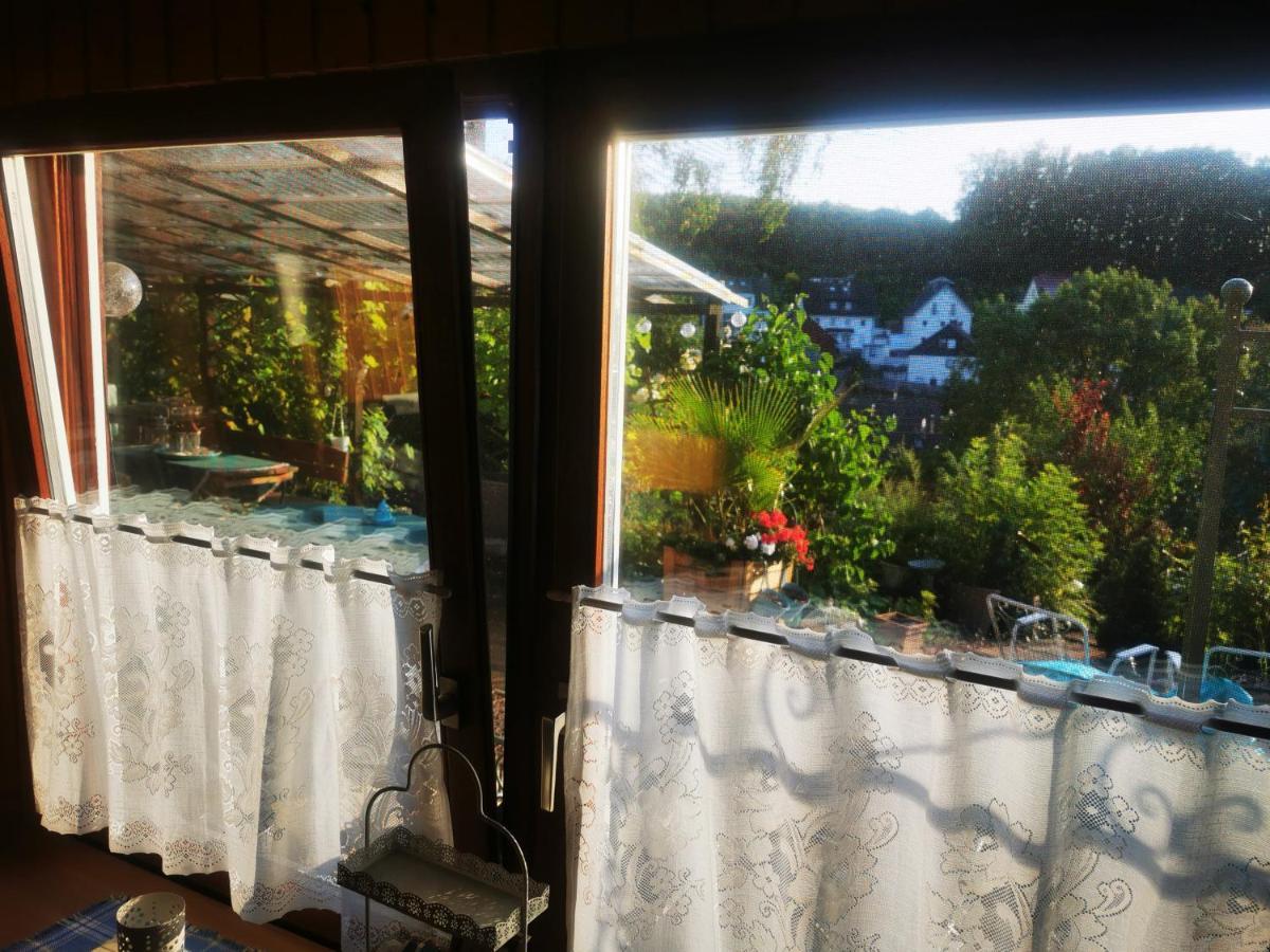 Ferienhaus Mit Riesen Garten, Drei Terrassen, Toller Aussicht Am Waldrand, Auch Als Monteur-Wohnung Hemer Zewnętrze zdjęcie